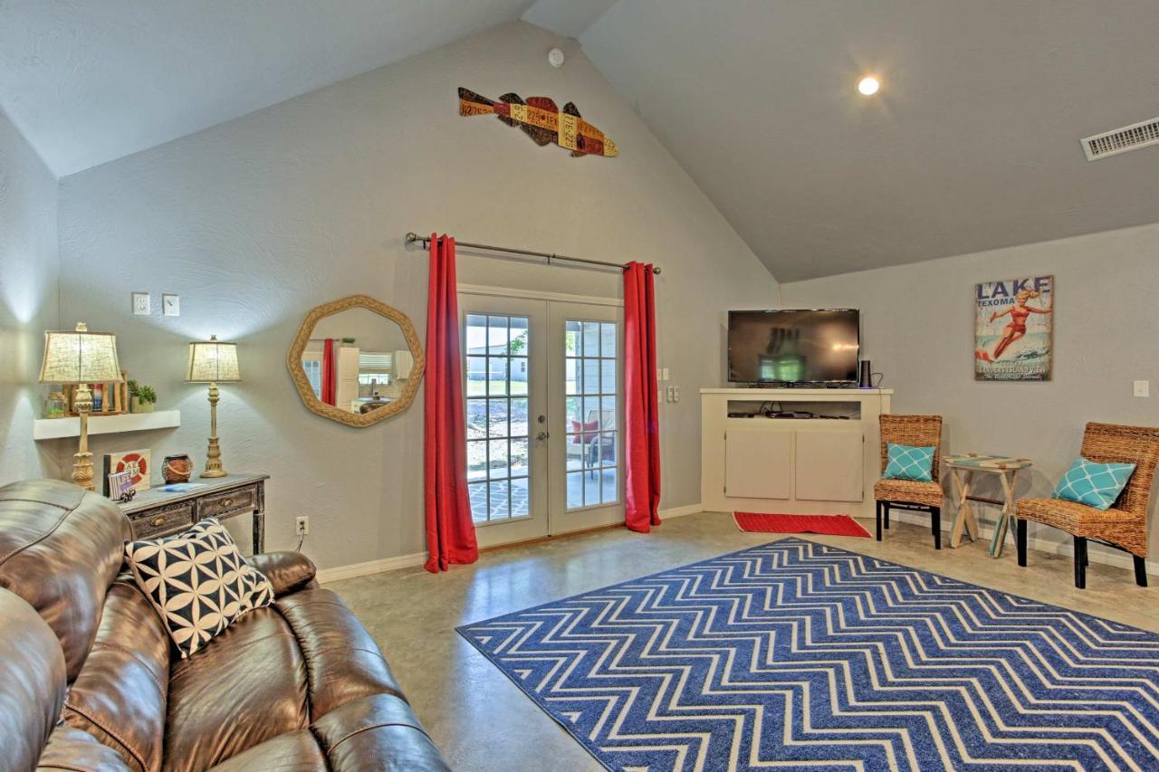 Modern Retreat With Gas Grill - Walk To Lake Texoma! Kingston Exterior photo